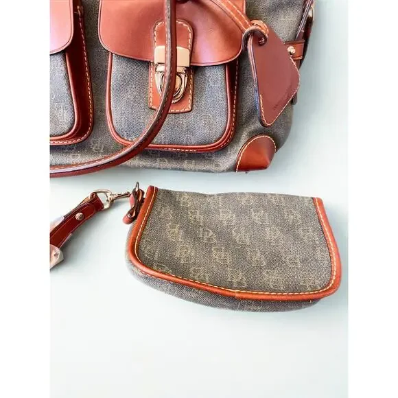 Dooney & Bourke HP65C Double Pocket Tote Hunter NWT Serial K6253580 - Picture 5 of 14